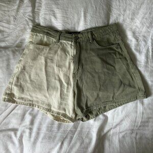 Misguided Green & White Colourblock Riot Denim Shorts Size 10